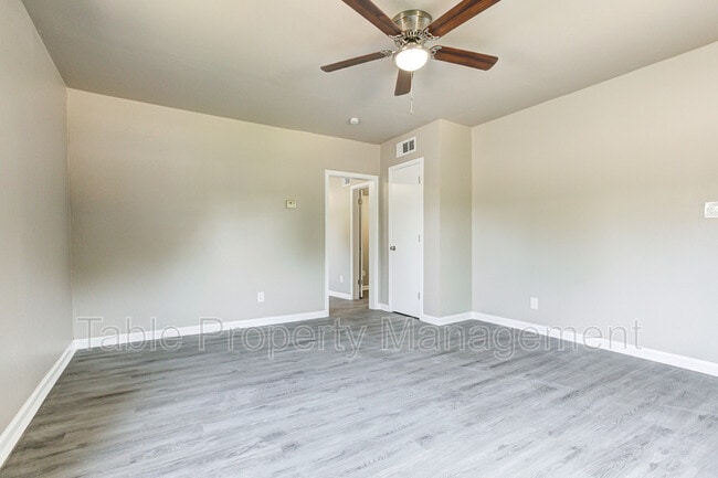 Building Photo - 1919 NW 11th St