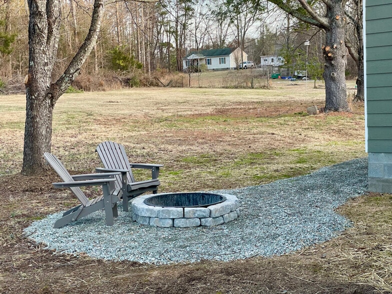 Building Photo - 1808 Nichols Rd