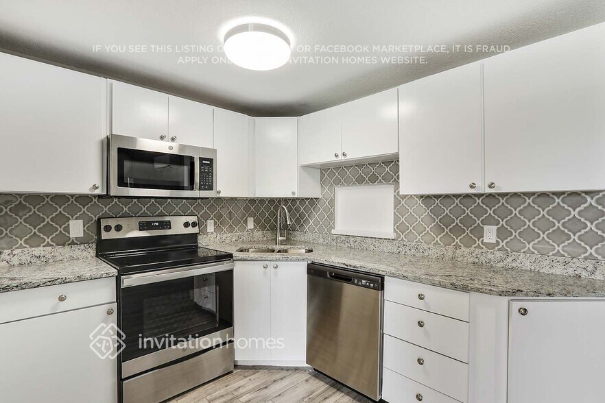 Building Photo - 11796 104th St