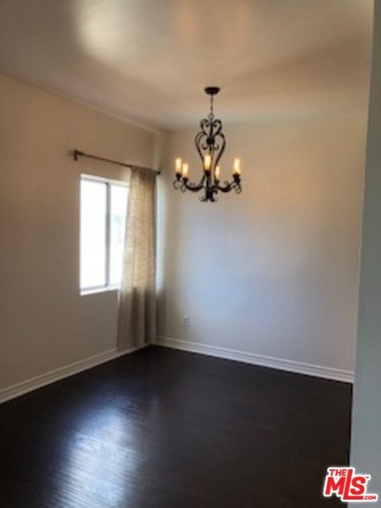 Building Photo - 622 S Barrington Ave