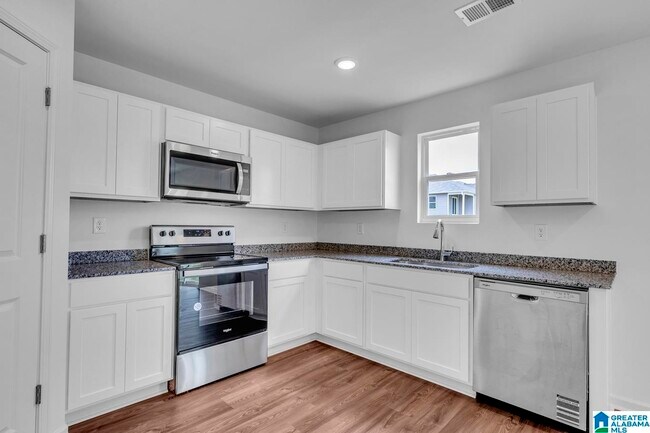 Building Photo - 76 Orchid Ln