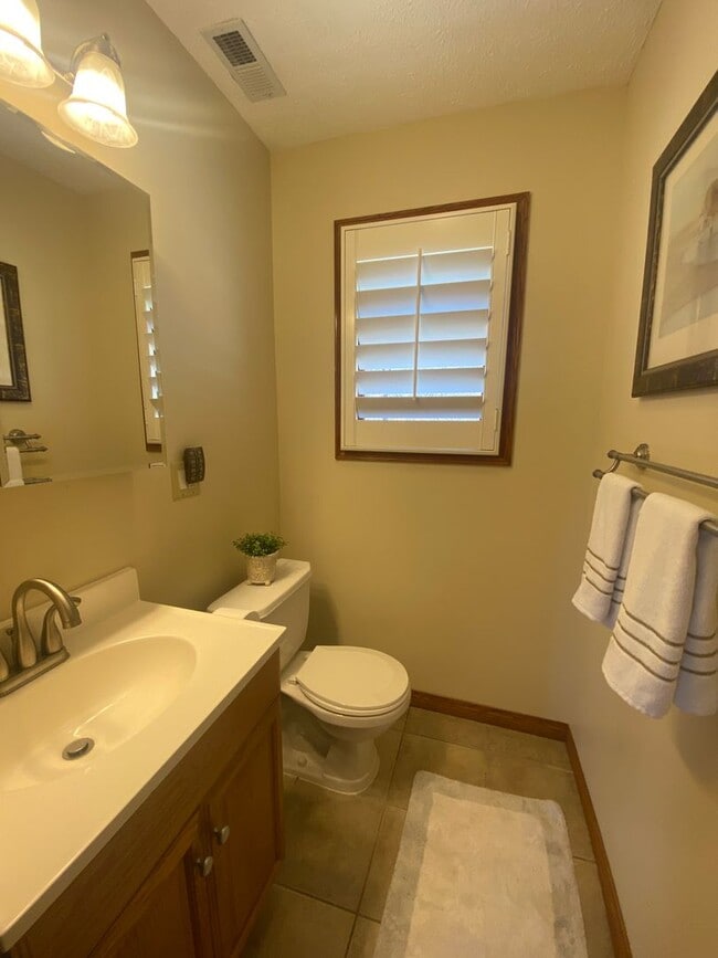 Building Photo - * River Views - Downtown Morgantown - 3 Be...