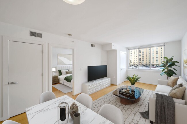 Building Photo - 1BR w/ Parking, Pool, & Fitness Center plu...