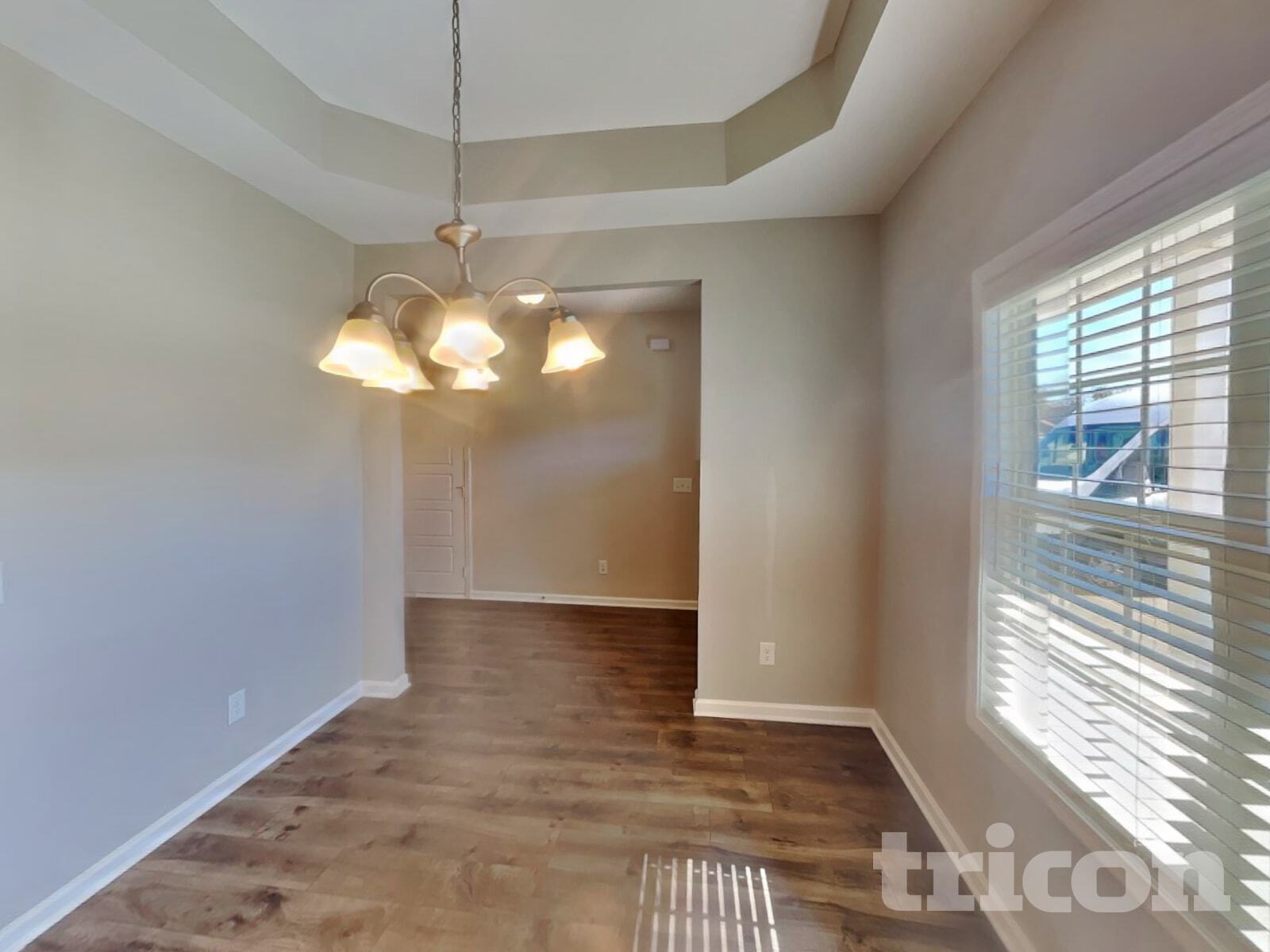 Building Photo - 825 Ellyson Dr