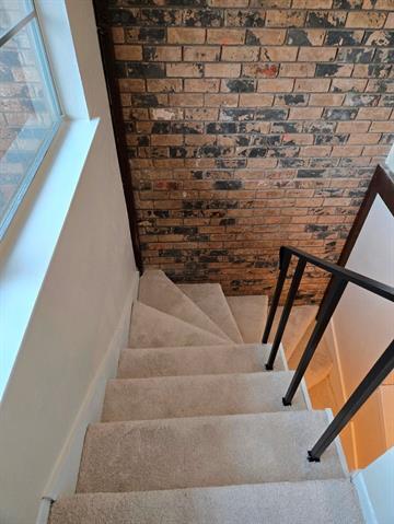 Building Photo - 2015 Warnford Pl