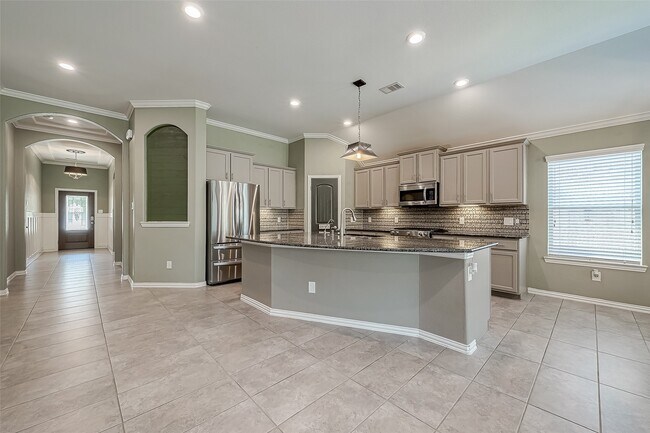 Building Photo - 23613 Alder Branch Ln