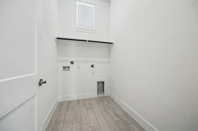 Building Photo - 2810 Wild Berry Ct