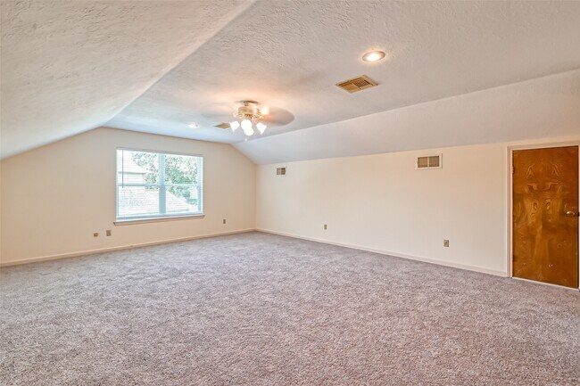 Building Photo - 2438 Hodges Bend Cir