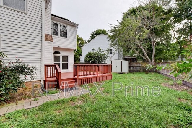 Building Photo - 1025 Still Meadow Ct