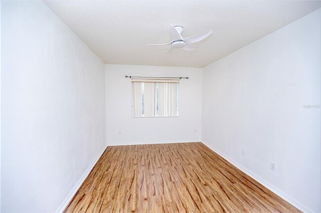 Building Photo - 811 Orchid Dr