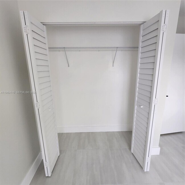 Building Photo - 1171 NW 66th St