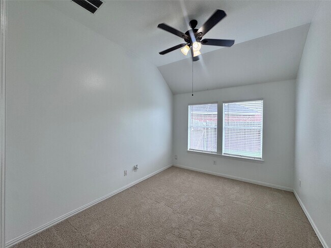 Building Photo - 7502 Quiet Trace Ln