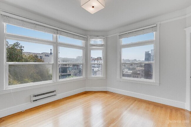 Building Photo - 1353 Filbert St