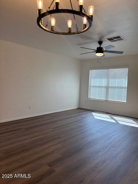 Building Photo - 1241 S Wagon Wheel Dr