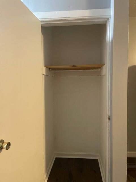 Building Photo - 1462 S Brook St