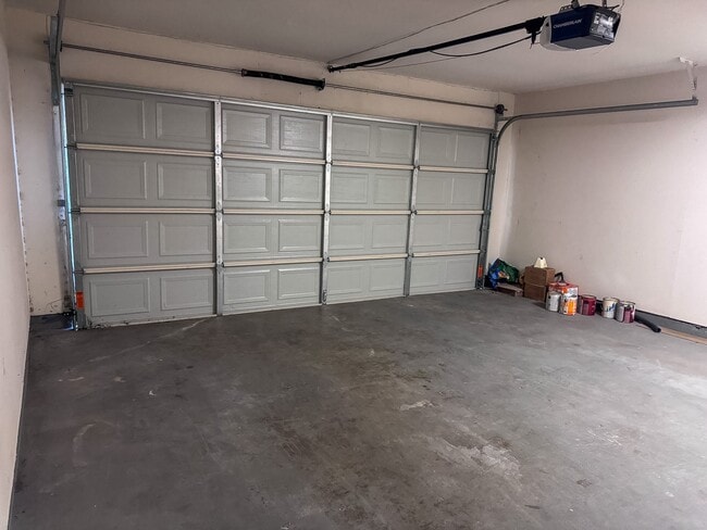Building Photo - 14418 Moorfield Dr