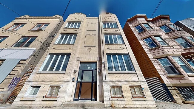 Building Photo - 12 Vroom St
