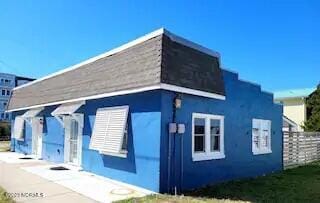 Primary Photo - 208 Woody Hewett Ave