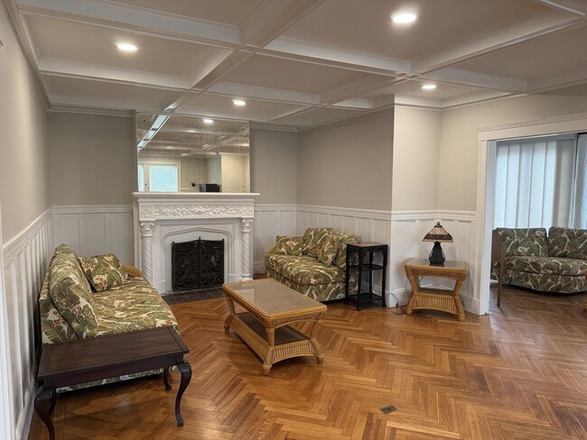 Building Photo - 1 Arborway