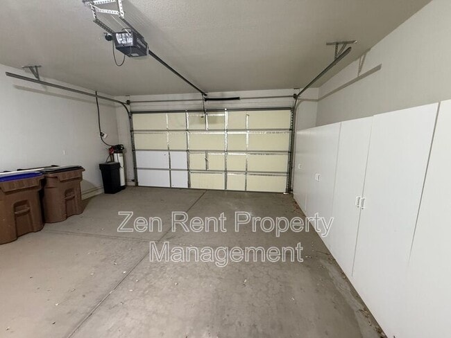 Building Photo - 29759 N Desert Angel Dr