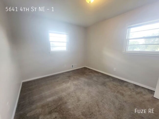 Building Photo - 5641 4th St NE