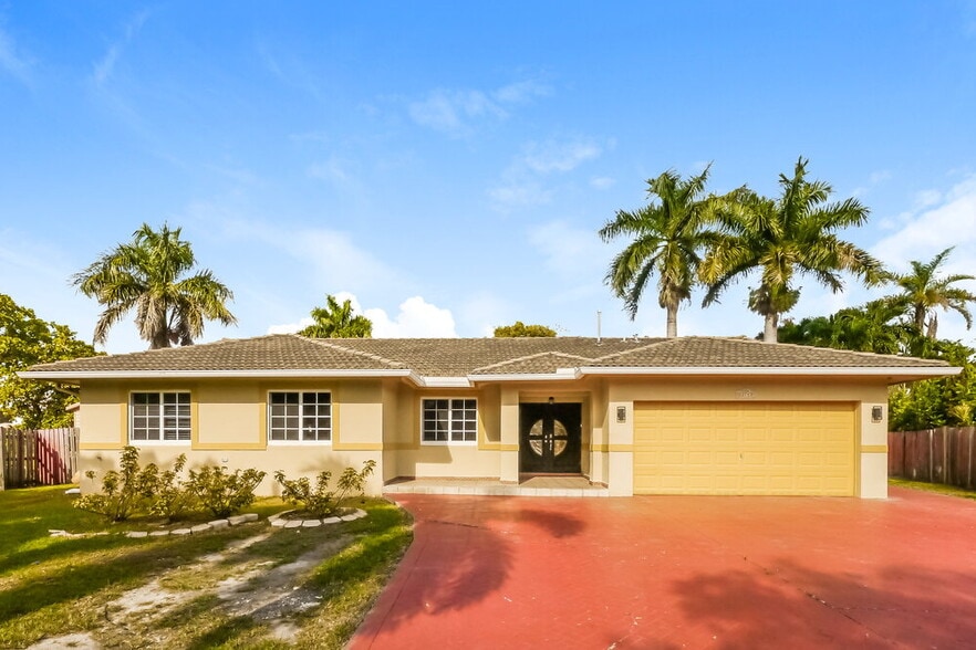 Primary Photo - 12743 SW 207th Terrace