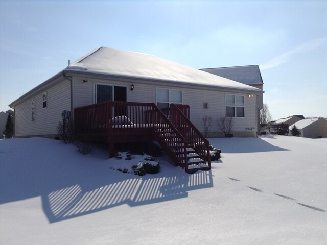 Building Photo - 417 Blue Bell Court
