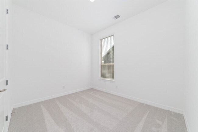 Building Photo - 2925 Gleason Ter Ln