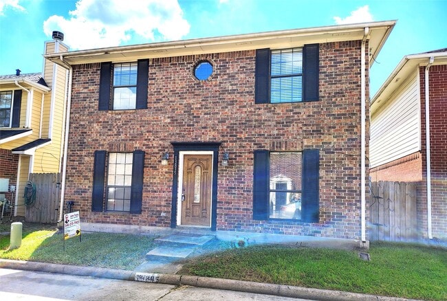 Building Photo - 13835 Purplemartin St