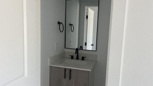 Building Photo - 8218 Casa Verde Rd