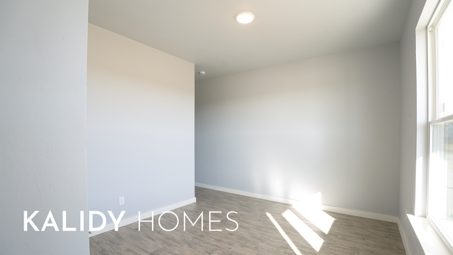 Building Photo - 305 Kirks Holw