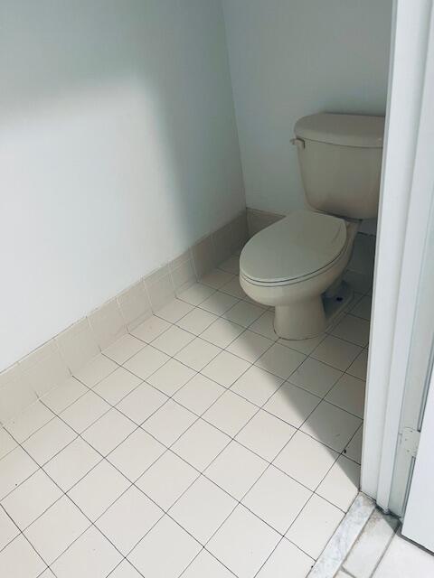 Building Photo - 2030 Shoma Dr