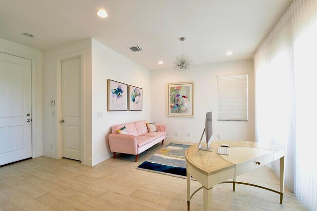 Building Photo - 12925 Alton Rd