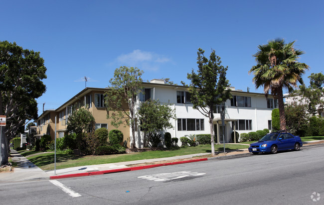 Primary Photo - 1719 California Ave