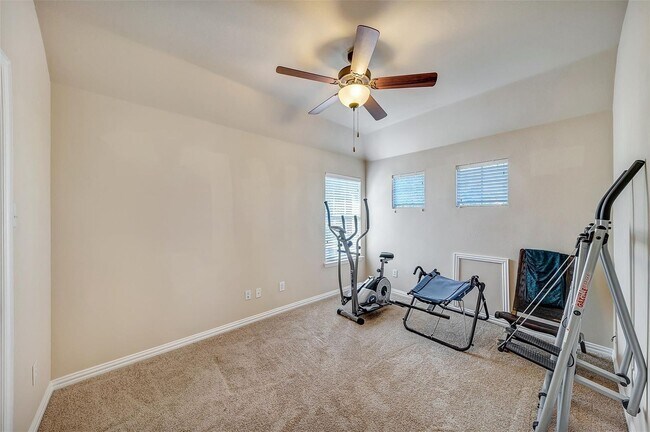 Building Photo - House For Lease in Plano