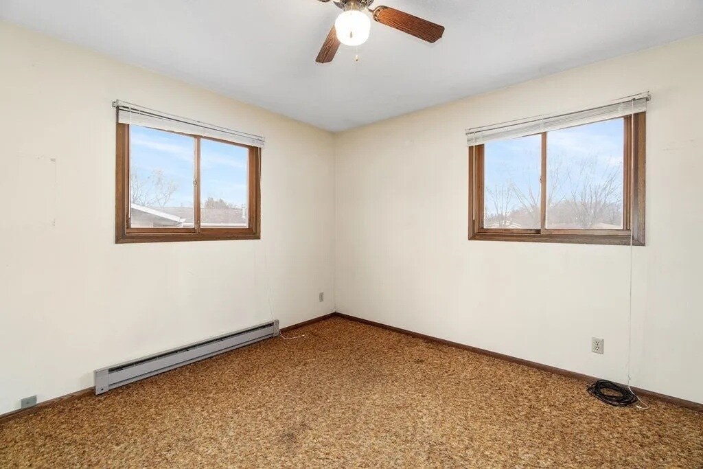 BEDROOM2 - 3419 Gerrard Ave