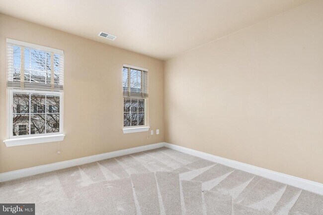 Building Photo - 5056 Minda Ct