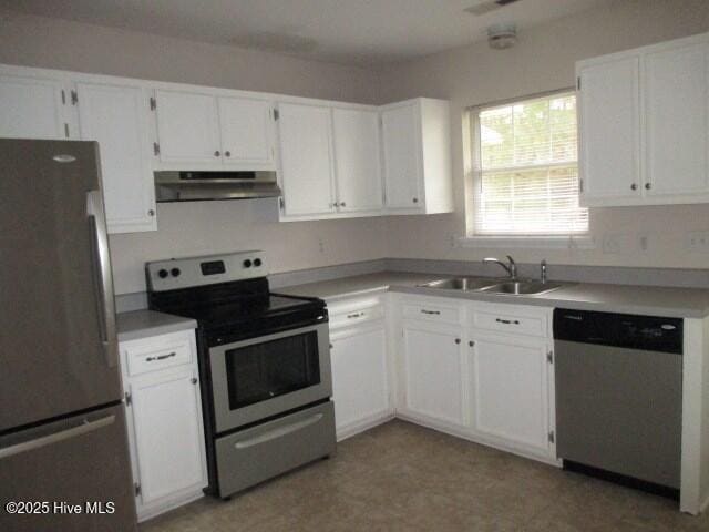 Building Photo - 112 Live Oak Ct