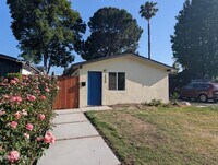 Building Photo - 16430 Clymer St