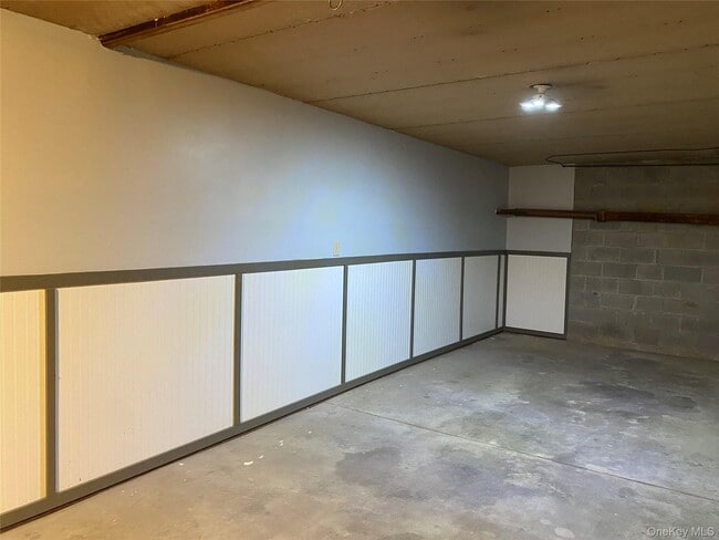 Building Photo - 1378 NY-94