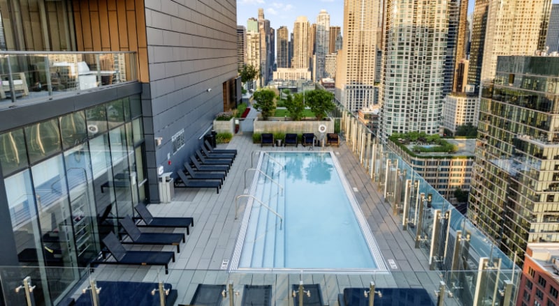 Building Photo - 331 W Illinois St