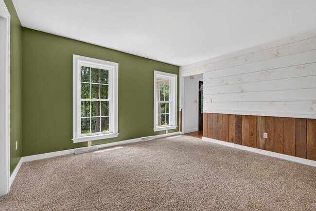 Building Photo - 2337 Laurel Top Cir