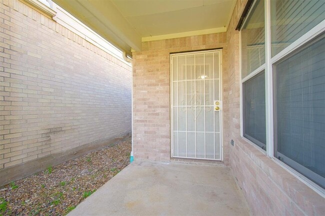 Building Photo - 13222 Boxwood Terrace Dr