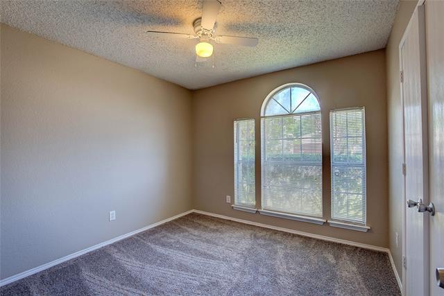 Building Photo - 2363 Laurelhill Ln