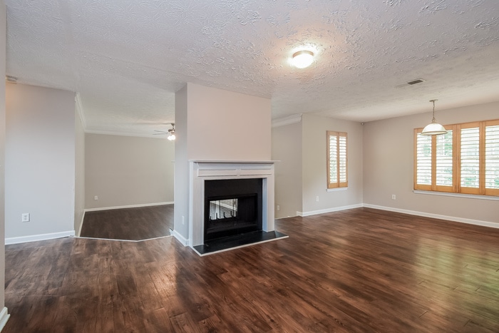 Building Photo - 2427 Napa Valley Dr