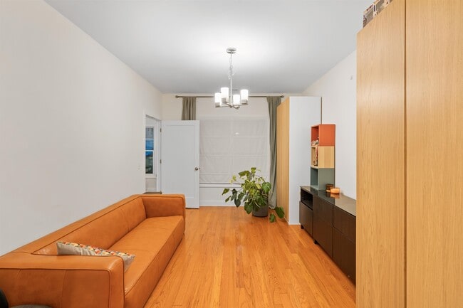 Building Photo - 36 Independence Way