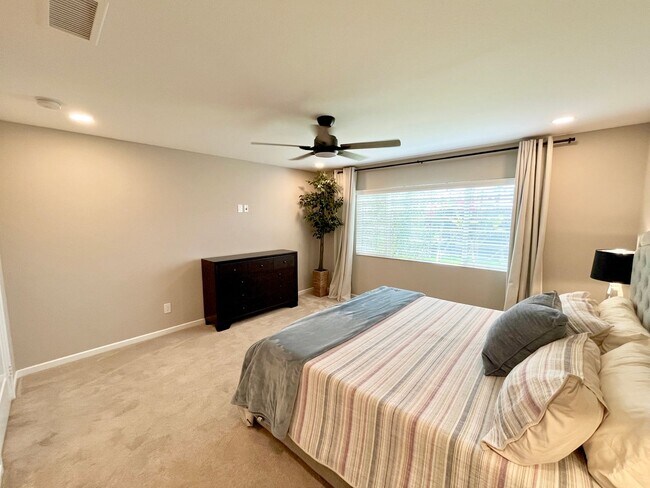 Building Photo - Long Term - Pristine 3 Bedroom Family Home @ Terra Lago in Indio