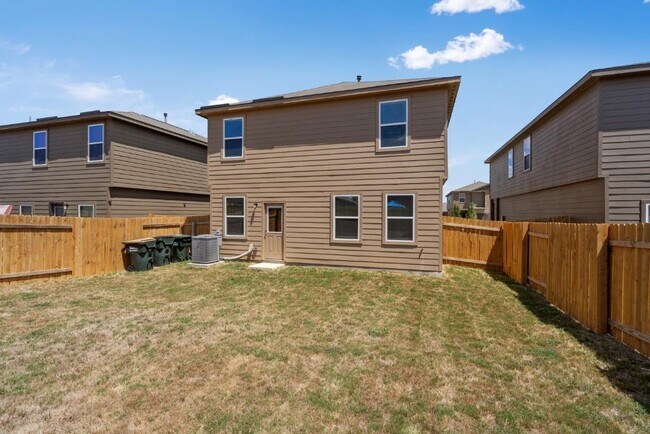 Building Photo - 1342 Amy Dr