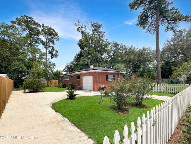 Building Photo - 5093 Ortega Cove Cir