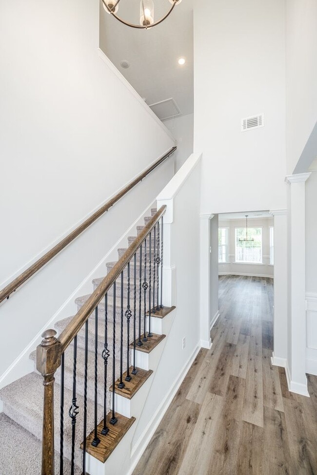 Building Photo - 5270 Copse Dr